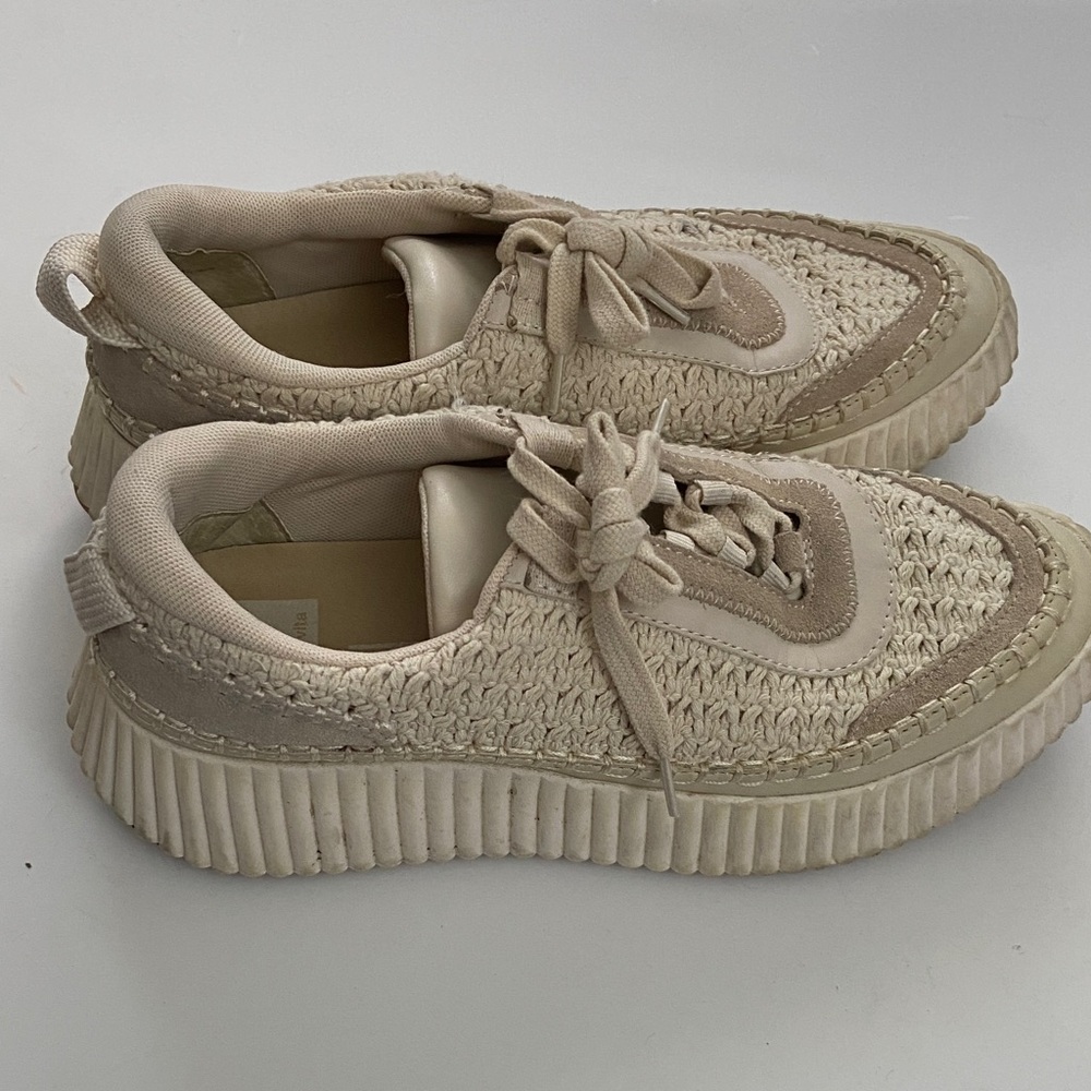 Dolce Vita beige platform Sneakers